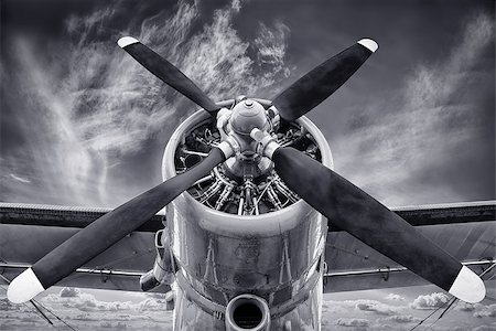 simsearch:400-04996557,k - propeller of an historic biplane Stock Photo - Budget Royalty-Free & Subscription, Code: 400-09032203
