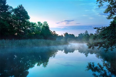 simsearch:400-04756224,k - Morning fog on a calm river, Seversky Donets river, Ukraine Stock Photo - Budget Royalty-Free & Subscription, Code: 400-09066977