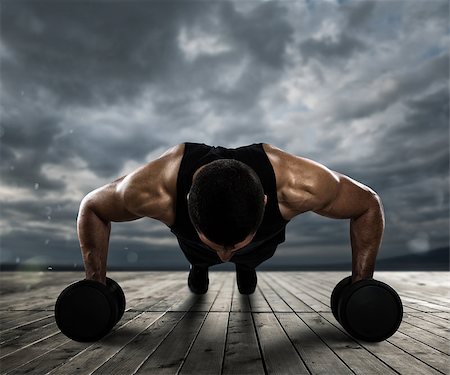 simsearch:400-07318730,k - Handsome man doing pushups and training outdoor Stock Photo - Budget Royalty-Free & Subscription, Code: 400-09083418
