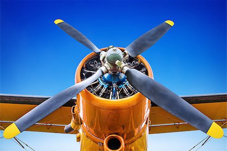 simsearch:400-08188604,k - propeller of an historic airplane against a blue sky Stock Photo - Budget Royalty-Free & Subscription, Code: 400-09119906