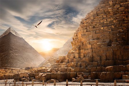 simsearch:400-04201054,k - Egyptian pyramids in sand desert and clear sky Stock Photo - Budget Royalty-Free & Subscription, Code: 400-09113632