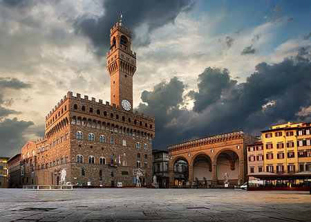 simsearch:400-05338054,k - Square of Signoria in Florence at sunrise, Italy Stock Photo - Budget Royalty-Free & Subscription, Code: 400-09225373