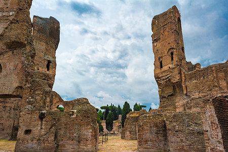 simsearch:400-05314184,k - Ruins of the Baths of Caracalla (Terme di Caracalla), one of the most important baths of Rome at the time of the Roman Empire. Stock Photo - Budget Royalty-Free & Subscription, Code: 400-09221143