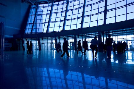 simsearch:695-05773315,k - People silhouettes at airport building Stock Photo - Budget Royalty-Free & Subscription, Code: 400-03914792
