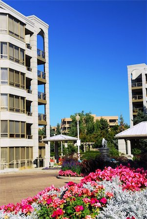 simsearch:693-06667961,k - View of modern upscale condominium buildings with landscaping Stock Photo - Budget Royalty-Free & Subscription, Code: 400-03935556