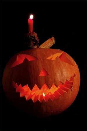 simsearch:400-05325412,k - Spooky Halloween pumpkin Stock Photo - Budget Royalty-Free & Subscription, Code: 400-03939135