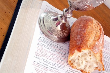 simsearch:400-05890930,k - Bible, bread, and wine cup. Symbol of the Lord's Supper. Stock Photo - Budget Royalty-Free & Subscription, Code: 400-03930821