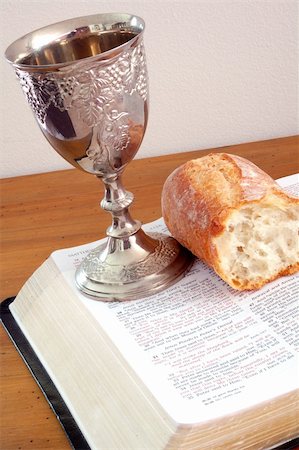 simsearch:400-05890930,k - Bible, bread, and wine cup. Symbol of the Lord's Supper. Stock Photo - Budget Royalty-Free & Subscription, Code: 400-03930822