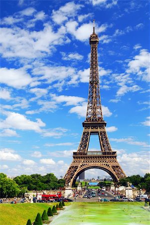 simsearch:841-06343131,k - Eiffel tower on background of blue sky in Paris, France. Stock Photo - Budget Royalty-Free & Subscription, Code: 400-03931555