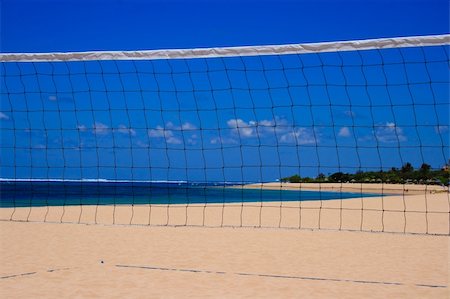 simsearch:632-01155154,k - Blue sky through  volleyball net on the beach Stock Photo - Budget Royalty-Free & Subscription, Code: 400-03946988