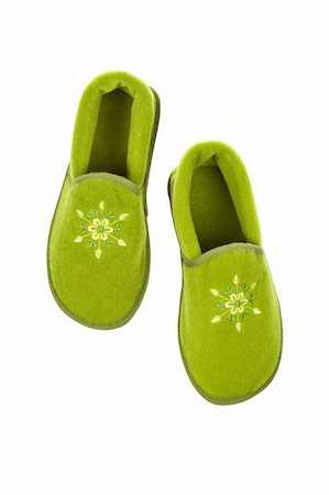 simsearch:857-03192847,k - Lady green slippers, isolated on white background. Path included Foto de stock - Super Valor sin royalties y Suscripción, Código: 400-03947349