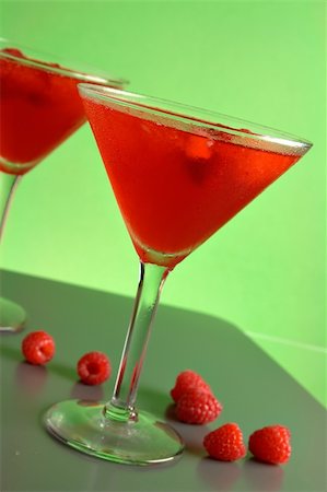 simsearch:400-03965729,k - Raspberry Martini with fresh raspberries Stock Photo - Budget Royalty-Free & Subscription, Code: 400-03948263