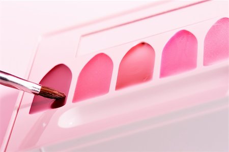 simsearch:400-05708035,k - Lipstick set with pink cast Stock Photo - Budget Royalty-Free & Subscription, Code: 400-03949391