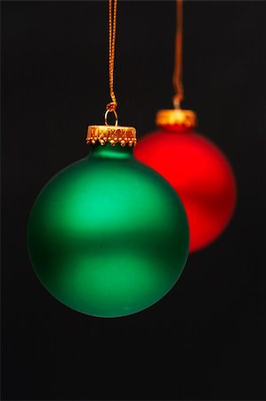 simsearch:633-02418107,k - a christmass scene with colorful bulb hanging Stock Photo - Budget Royalty-Free & Subscription, Code: 400-03955874
