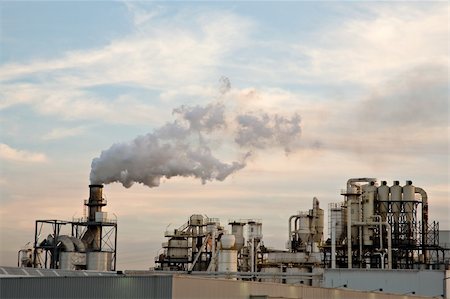 simsearch:400-05040563,k - View over a refinery working at full power. Stock Photo - Budget Royalty-Free & Subscription, Code: 400-03964760