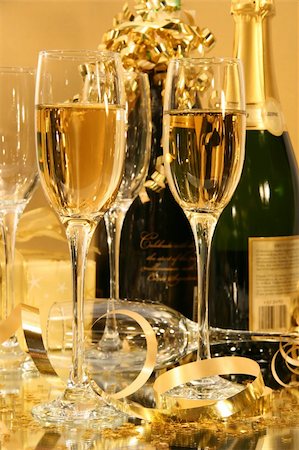 simsearch:400-05281659,k - Champagne glasses with champagne bottles  ready  for  festivities Stock Photo - Budget Royalty-Free & Subscription, Code: 400-03961227