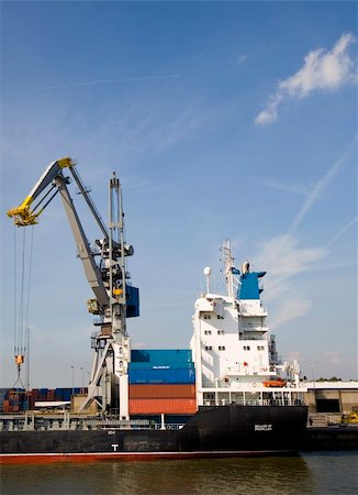 simsearch:700-02757233,k - Cranes and carriers in the Port of Rotterdam, the Netherlands Stock Photo - Budget Royalty-Free & Subscription, Code: 400-03971314