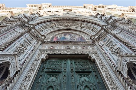 Entrance, Basilica di Santa Maria del Fiore, Florence, Firenze Province, Tuscany, Italy Stock Photo - Premium Royalty-Free, Code: 600-05756282