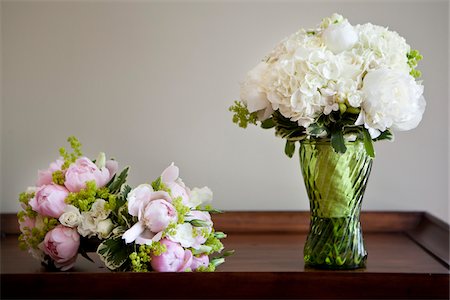 flowers nobody indoor vase - Bouquets of Flowers Stock Photo - Premium Royalty-Free, Code: 600-05756441