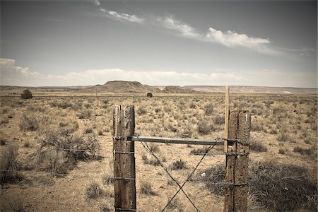 fences - Fence, Route 66, New Mexico, USA Stock Photo - Premium Royalty-Free, Code: 600-05822087