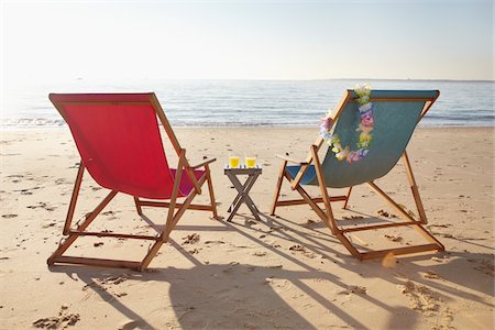 Beach Chairs, Biscarrosse, Landes, Aquitaine, France Stock Photo - Premium Royalty-Free, Code: 600-05854206