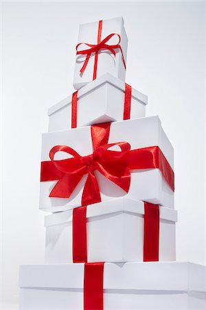 stack (orderly pile) - Gifts Stock Photo - Premium Royalty-Free, Code: 600-05947682