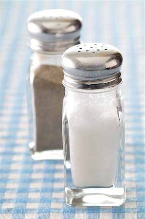 Salt and Pepper Stock Photo - Premium Royalty-Free, Code: 600-06119637