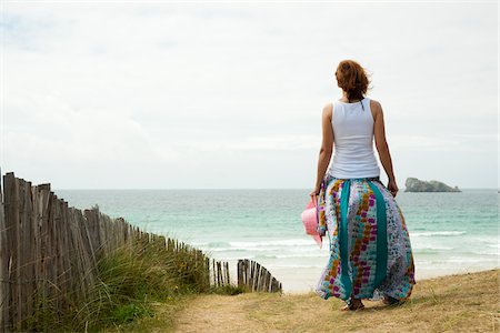 Rear View of Woman Walking on Beach, Camaret-sur-Mer, Crozon Peninsula, Finistere, Brittany, France Stock Photo - Premium Royalty-Free, Code: 600-06382802