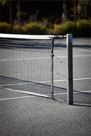 Net on Tennis Court, Vancouver, British Columbia, Canada Stock Photo - Premium Royalty-Free, Code: 600-06383829