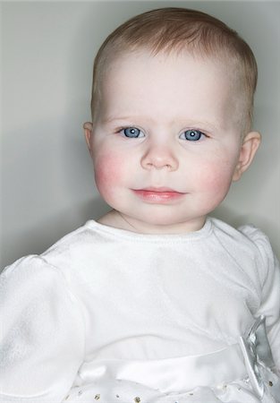 simsearch:700-07199776,k - Portrait of Baby Girl Stock Photo - Premium Royalty-Free, Code: 600-06397686