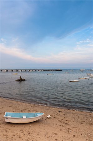 sandy beach cape cod - Rowboat on Shore at Harbour, Provincetown, Cape Cod, Massachusetts, USA Stock Photo - Premium Royalty-Free, Code: 600-06431177