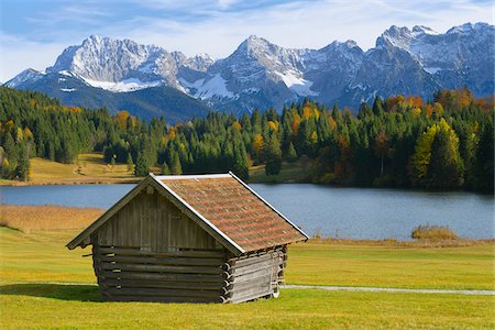 Hay Barn at Lake Geroldsee with Karwendel Mountain Range, near Garmisch-Partenkirchen, Werdenfelser Land, Upper Bavaria, Germany Stock Photo - Premium Royalty-Free, Code: 600-06471333