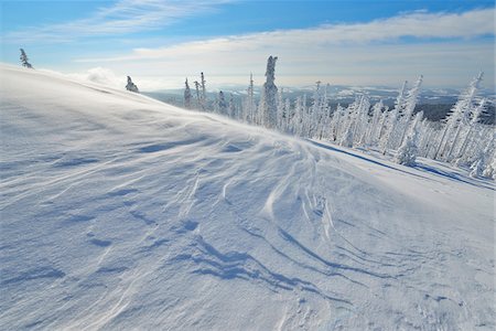 freyung-grafenau - Peak of Mount Lusen with Blowing Snow in Winter, Grafenau, Bavarian National Park Bavarian Forest, Bavaria, Germany Stock Photo - Premium Royalty-Free, Code: 600-06701787