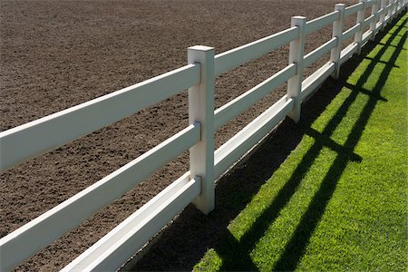 enclos - Horse Fence, Stanford Equestrian Center, Stanford, California, USA Photographie de stock - Premium Libres de Droits, Code: 600-06961891