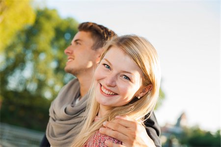 Portrait of Young Couple Outdoors, Mannheim, Baden-Wurttemberg, Germany Stock Photo - Premium Royalty-Free, Code: 600-07110814