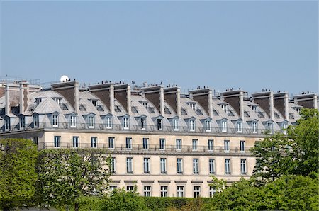 simsearch:600-07584876,k - Exterior of Building, Paris, France Stock Photo - Premium Royalty-Free, Code: 600-07122867