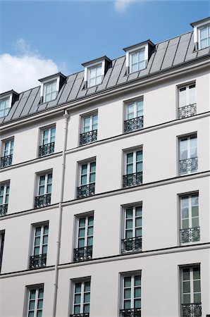 simsearch:600-07584876,k - Exterior of Building, Paris, France Stock Photo - Premium Royalty-Free, Code: 600-07122879