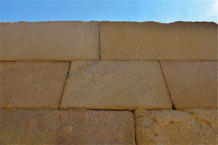 pyramids of giza close up - Wall at Sphinx Temple, Giza, Cairo, Egypt, Africa Stock Photo - Premium Royalty-Free, Code: 600-07279177