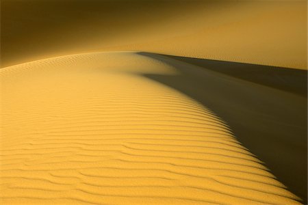 sands and desert and nobody and landscape - Close-up of Sand Dune Patterns, Matruh, Great Sand Sea, Libyan Desert, Sahara Desert, Egypt, North Africa, Africa Stock Photo - Premium Royalty-Free, Code: 600-07431200