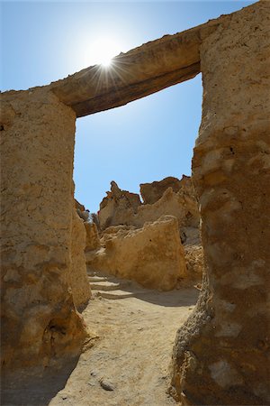 simsearch:400-05910051,k - Fortress of Shali (Schali), Old Town of Siwa, Siwa Oasis, Matruh, Libyan Desert, Sahara Desert, Egypt, North Africa, Africa Stock Photo - Premium Royalty-Free, Code: 600-07431203