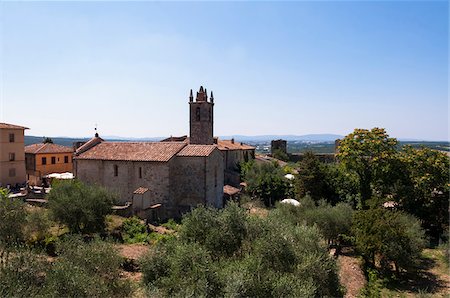 simsearch:600-06732623,k - Church of Santa Maria Assunta and overview of Monteriggioni, Chianti Region, Province of Siena, Tuscany, Italy Stockbilder - Premium RF Lizenzfrei, Bildnummer: 600-07487422