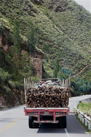 Back View of Logging Truck on Road in Rural Peru Stock Photo - Premium Royalty-Free, Code: 600-07529082