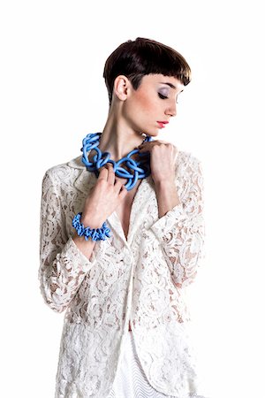 Portrait of Young Woman wearing Modern Jewellery, Studio Shot Photographie de stock - Premium Libres de Droits, Code: 600-07596021