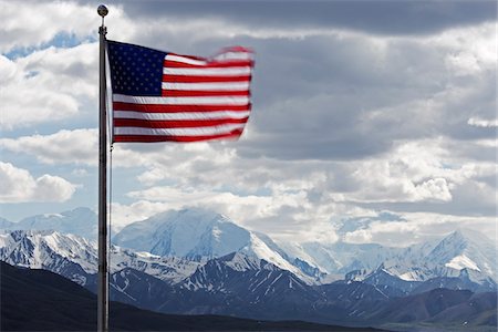 American Flag and Mountains, Denali National Park, Alaska, USA Foto de stock - Sin royalties Premium, Código: 600-07650729