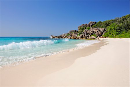 sea beach sky - Indian Ocean at Grand Anse Beach, La Digue, Seychelles Stock Photo - Premium Royalty-Free, Code: 600-07653889