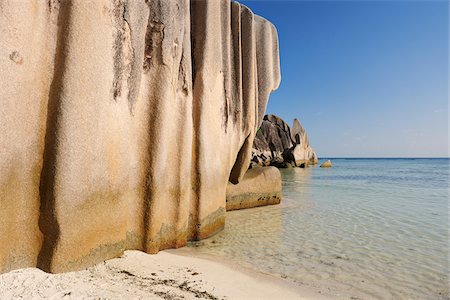 Anse Source d'Argent with Sculpted Rocks, La Digue, Seychelles Stock Photo - Premium Royalty-Free, Code: 600-07653900