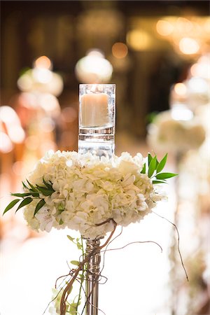 simsearch:600-05786661,k - Candle and Flower Decoration at Wedding Stock Photo - Premium Royalty-Free, Code: 600-08025978