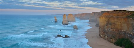 Limestone Stacks, The Twelve Apostles, Princetown, Great Ocean Road, Victoria, Australia Stock Photo - Premium Royalty-Free, Code: 600-08026027