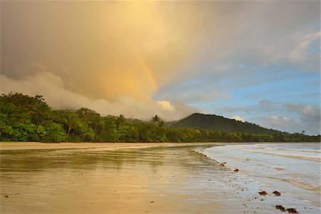 Rainbow after Rain in Morning, Daintree Rainforest, Cape Tribulation, Queensland, Australia Stock Photo - Premium Royalty-Free, Code: 600-08312096