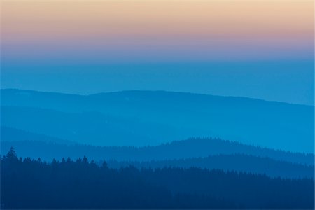 pastel - Low Mountain Landscape with Horizon Lines at Dusk, Altenau, Harz, Lower Saxony, Germany Stock Photo - Premium Royalty-Free, Code: 600-08353451
